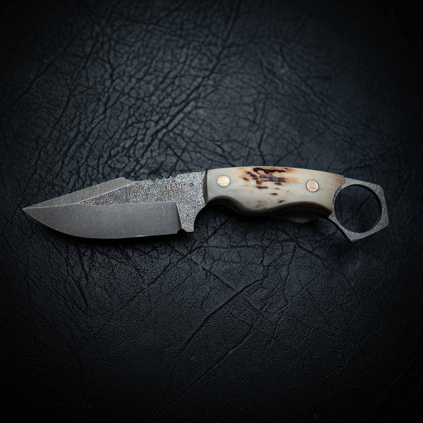 Mini Hunter – Full Fallow Deer Antler (Stonewashed)