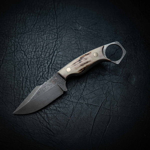 Mini Hunter – Full Fallow Deer Antler (Stonewashed)