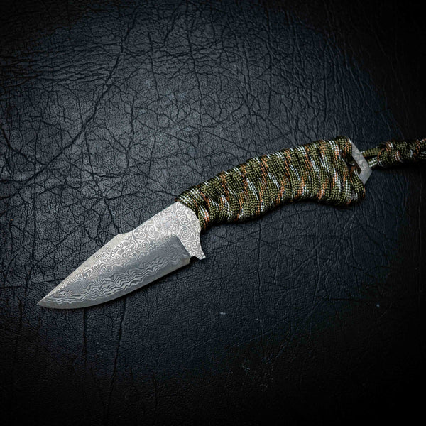 Mini Hunter – Green Camo Paracord (Damascus)