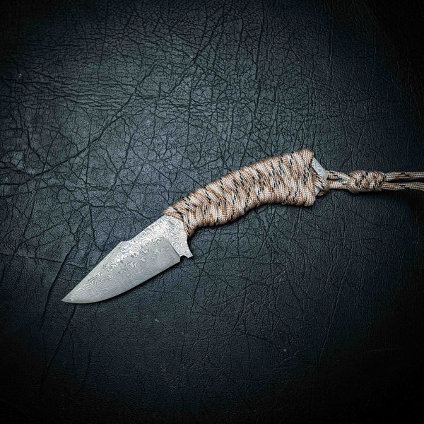 Mini Hunter – Desert Camo Paracord (Damascus)