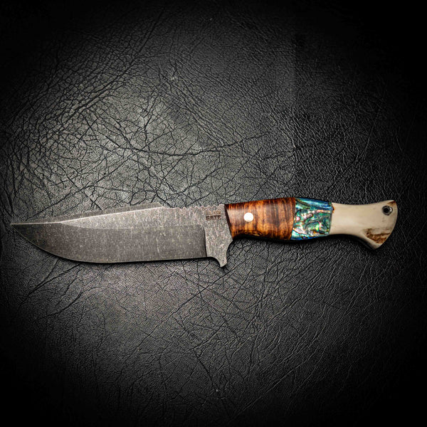 N690 Hunter – Figured Gidgee, Abalone Inlay & Deer Antler
