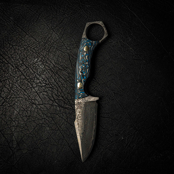 Damascus Mini Hunter – Blue and white Carbon Fiber Composite