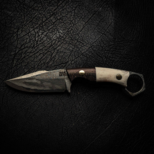 Damascus Mini Hunter – Half Fallow Deer Antler and Carbon with Copper Layers