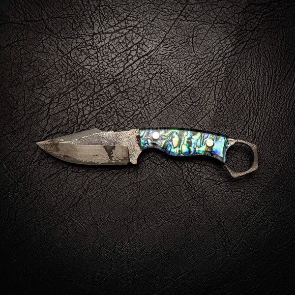 N690 Mini Hunter – Full Abalone (Paua)