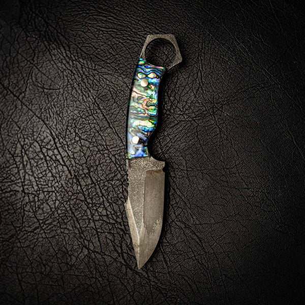 N690 Mini Hunter – Full Abalone (Paua)