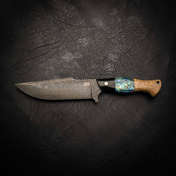 N690 Hunter – Stonewashed Finish