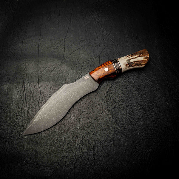 Stonewashed Kukri – Ironwood, TruStone & Antler