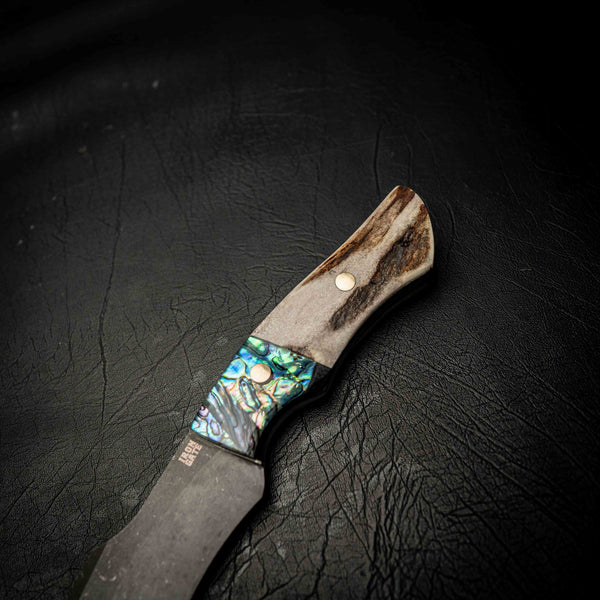 Stonewashed Kukri – Antler & Abalone