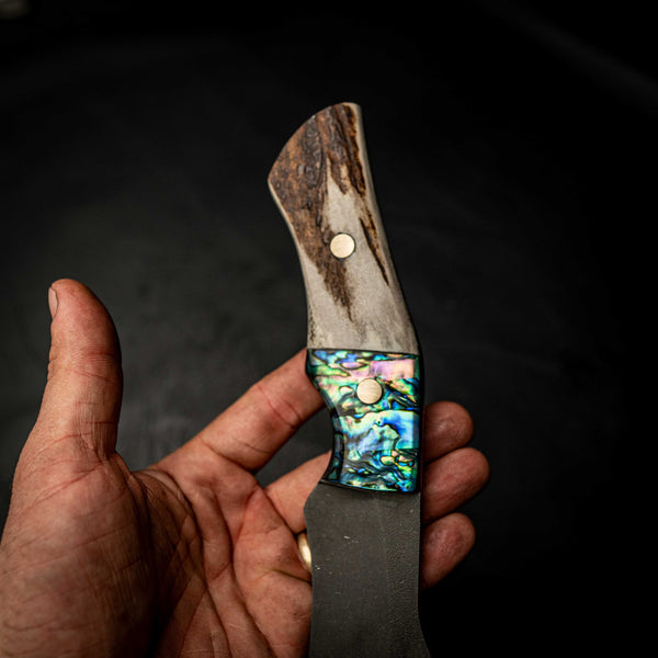 Stonewashed Kukri – Antler & Abalone