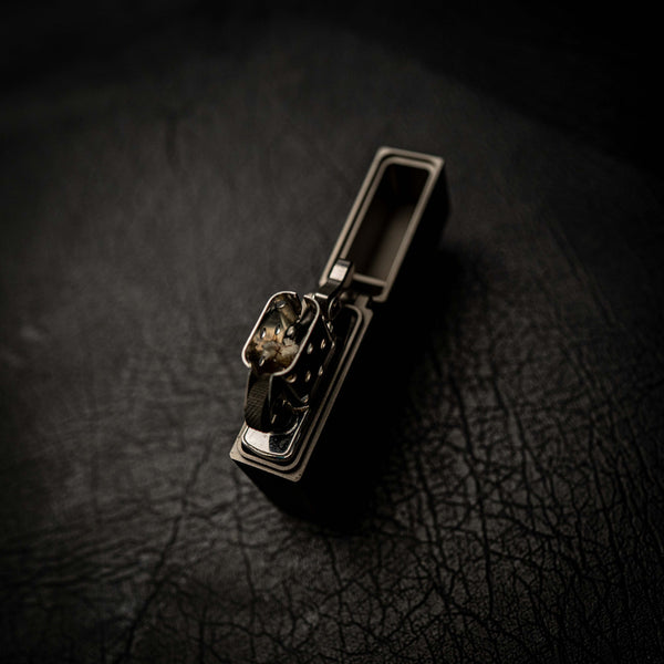 Titanium Lighter – Iron Gate Edition