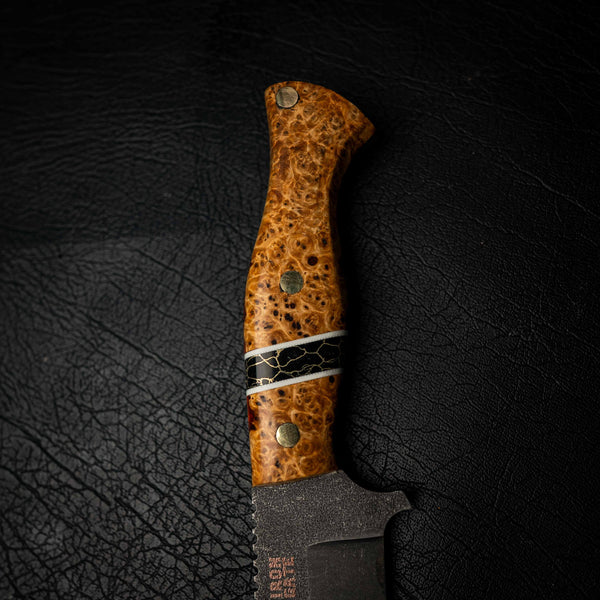 N690 Hunter – Golden Amboyna Burl & Black TruStone
