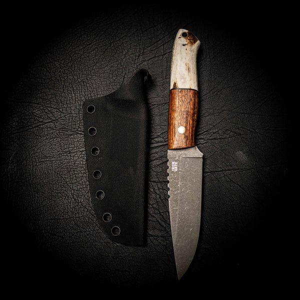 Bushcraft — Tasmanian Blackwood & Deer Antler