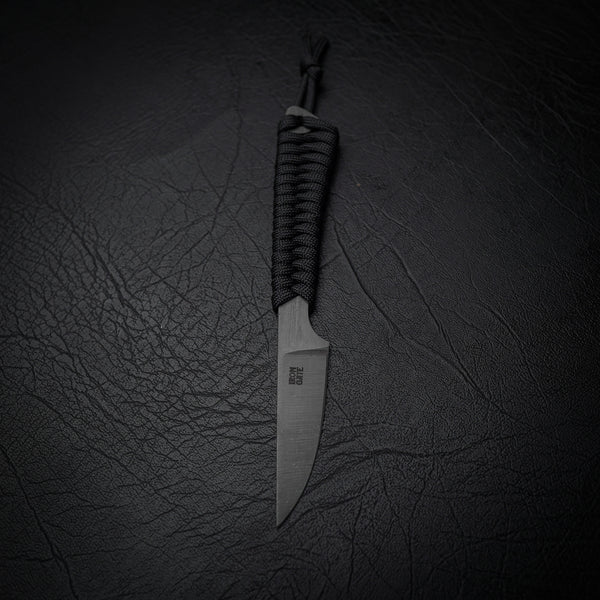 PRE-ORDER: Paracord Utility Knives โ Built Your Way.