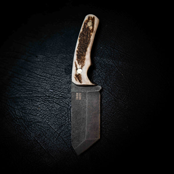 Stubby — Full Deer Antler