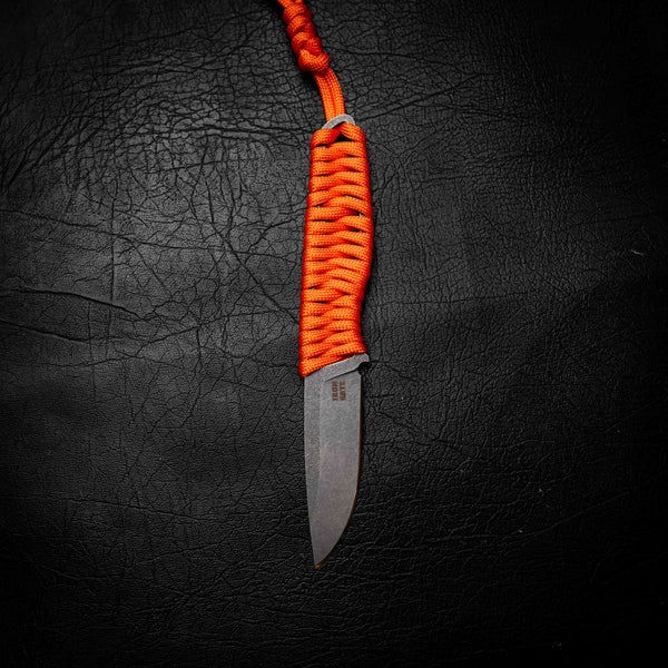 Paracord Utility Knife — Orange Paracord