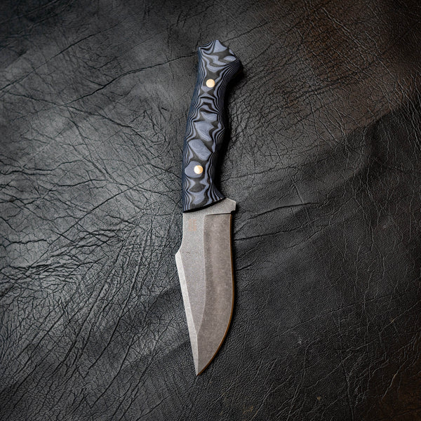 Wide Hunter — Blue & Black Layered G10, Rock Face