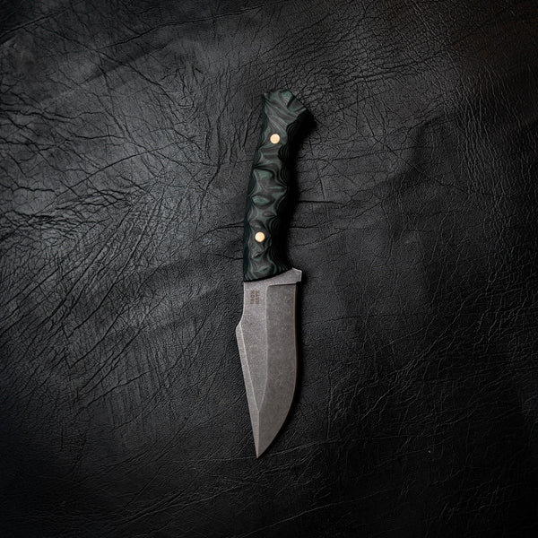 Wide Hunter — Green & Black Layered G10, Rock Face