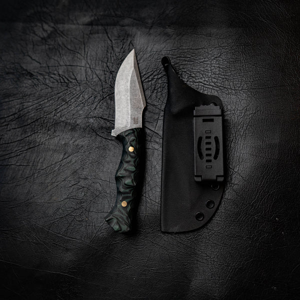 Wide Hunter — Green & Black Layered G10, Rock Face