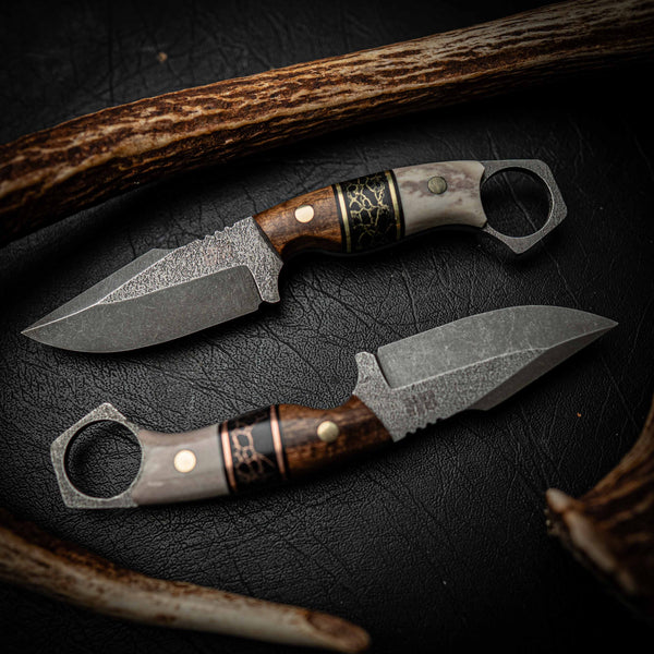 Mini Hunter – Stonewashed N690 | Tassie Blackwood, TruStone & Deer Antler