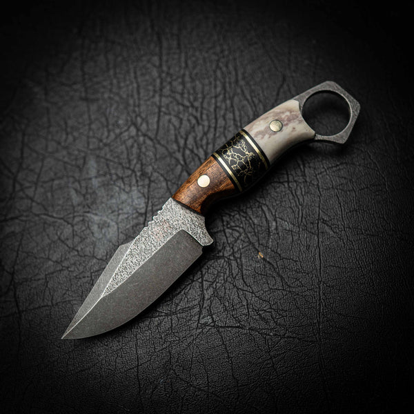 Mini Hunter – Stonewashed N690 | Tassie Blackwood, TruStone & Deer Antler