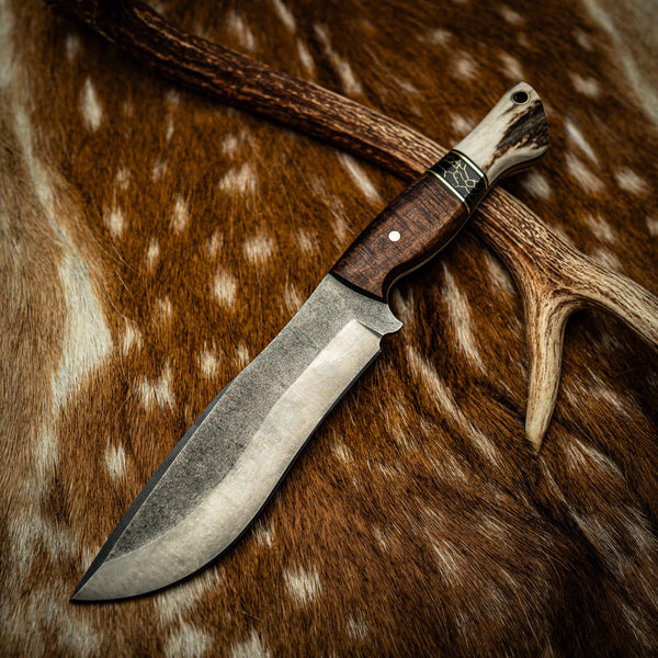Stonewashed Bear - Tassie Blackwood, Trustone & Antler — Alternate view | Iron Gate Knives