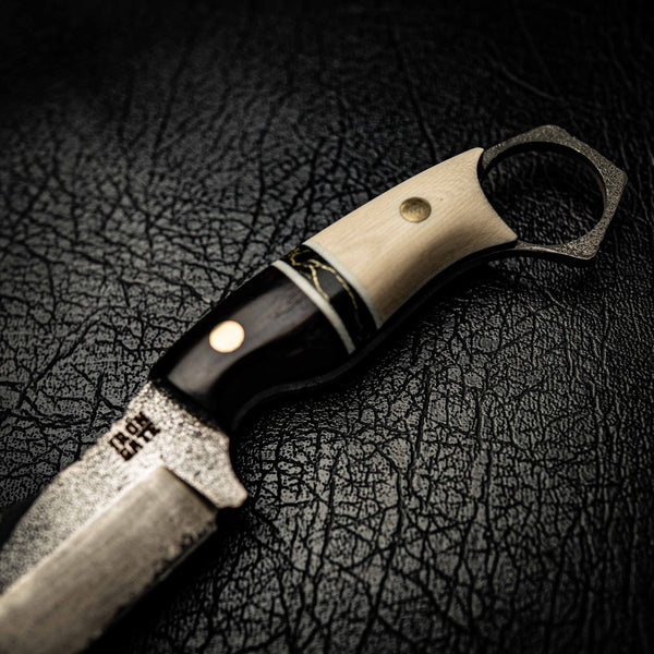 N690 Mini Hunter – African Blackwood, TruStone & Ivory G10