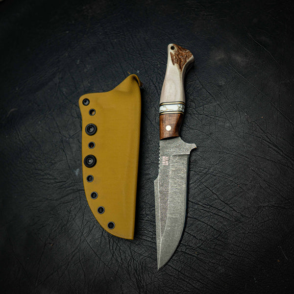 Stonewashed Hunter – Tassie Blackwood & Antler
