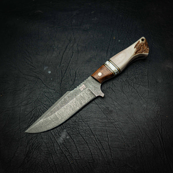 Stonewashed Hunter – Tassie Blackwood & Antler