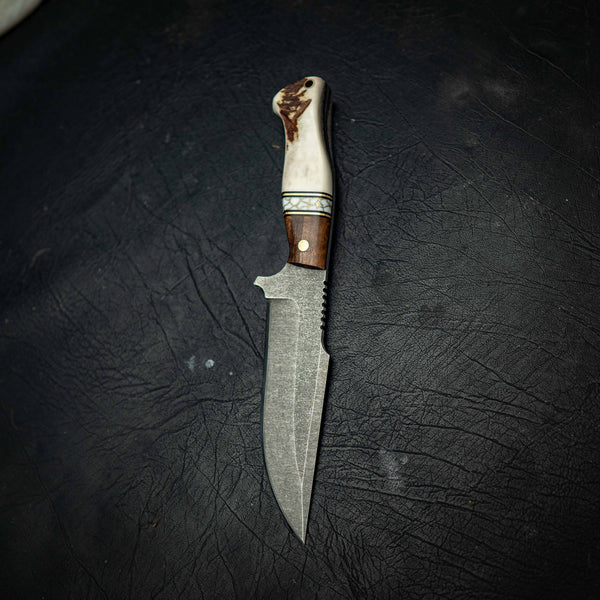 Stonewashed Hunter – Tassie Blackwood & Antler