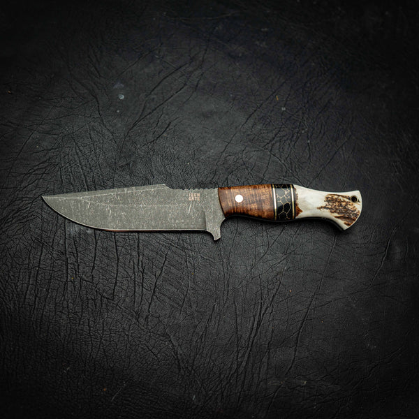 Hunter – Tassie Blackwood & Antler
