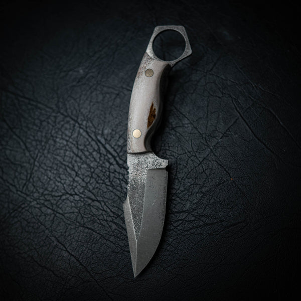 Mini Hunter – Full Fallow Deer Antler (Stonewashed)