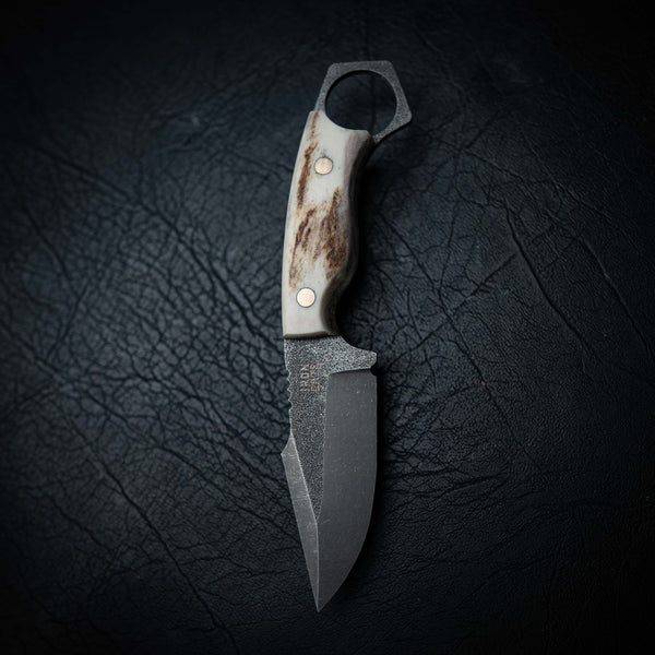 Mini Hunter – Full Fallow Deer Antler (Stonewashed)