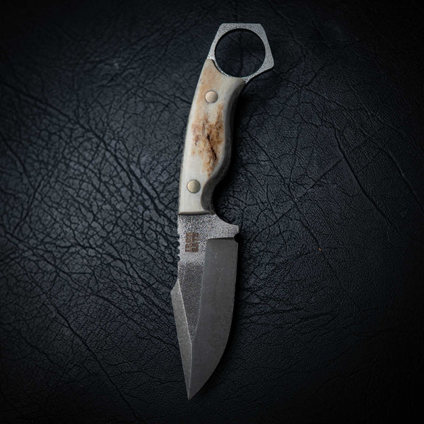 Mini Hunter – Full Fallow Deer Antler (Stonewashed)