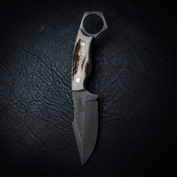 Mini Hunter – Full Fallow Deer Antler (Stonewashed)