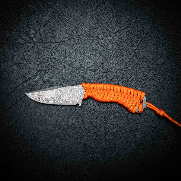 Mini Hunter – Orange Paracord (Damascus)