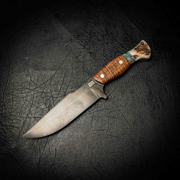 Vandis 4E Hunter – Figured Acacia, Abalone Inlay & Deer Antler