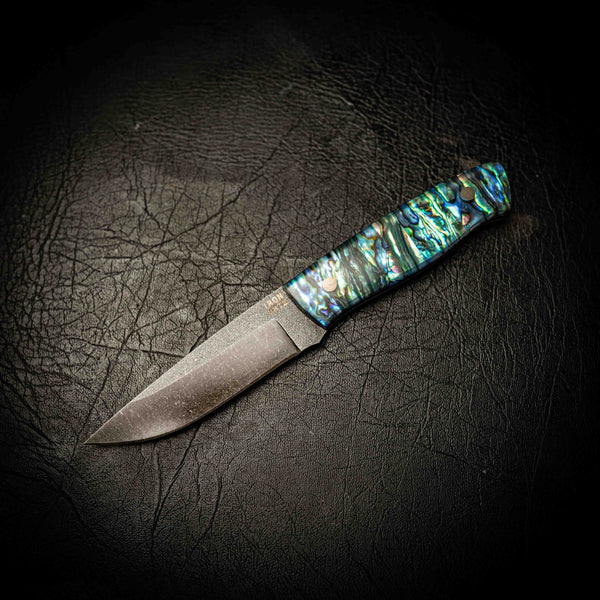 N690 Bushcraft – Full Abalone Handle