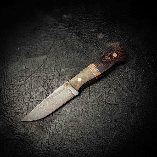 N690 Bushcraft – Wenge & Burl Segmented Handle