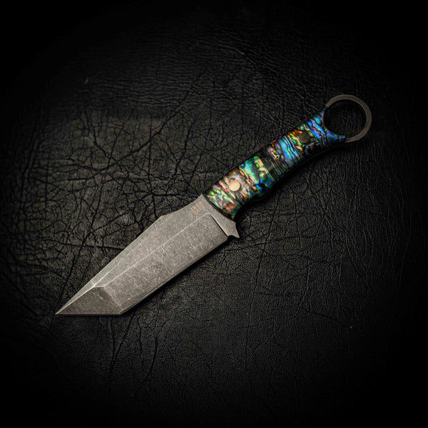 N690 Tanto – Abalone Handle Scales with Finger Hole