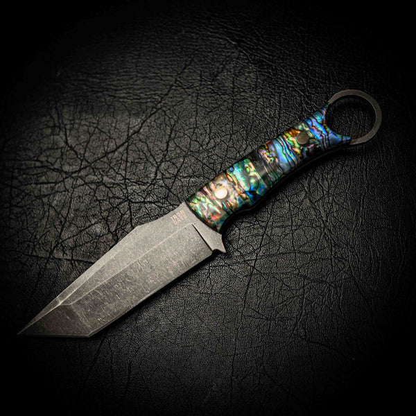 N690 Tanto – Abalone Handle Scales with Finger Hole