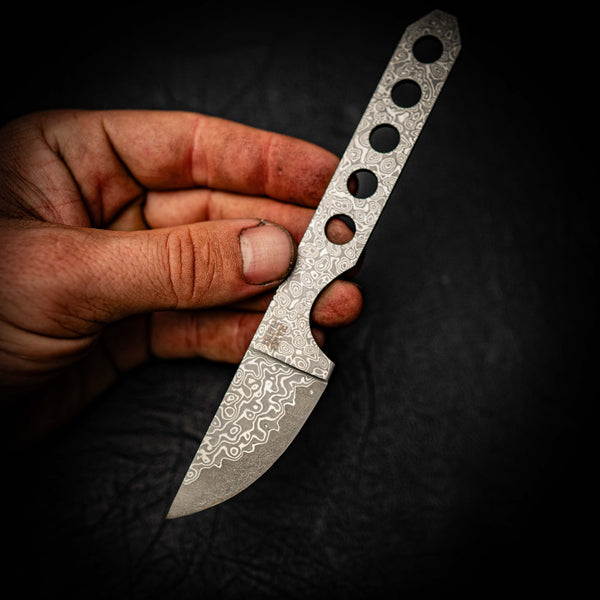 Scalpel – Stainless Raindrop Damascus San Mai Skeleton Handle