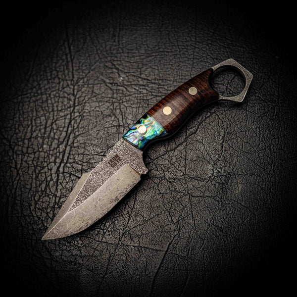 Mini Hunter – N690 Stainless Steel with Ringed Gidgee & Abalone Inlay