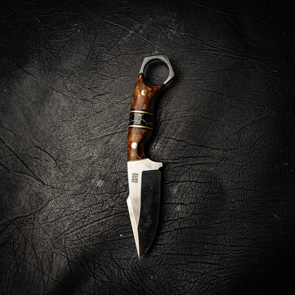 Magnacut Mini Hunter – Stabilised Curly Myrtle and Black TruStone Spacer