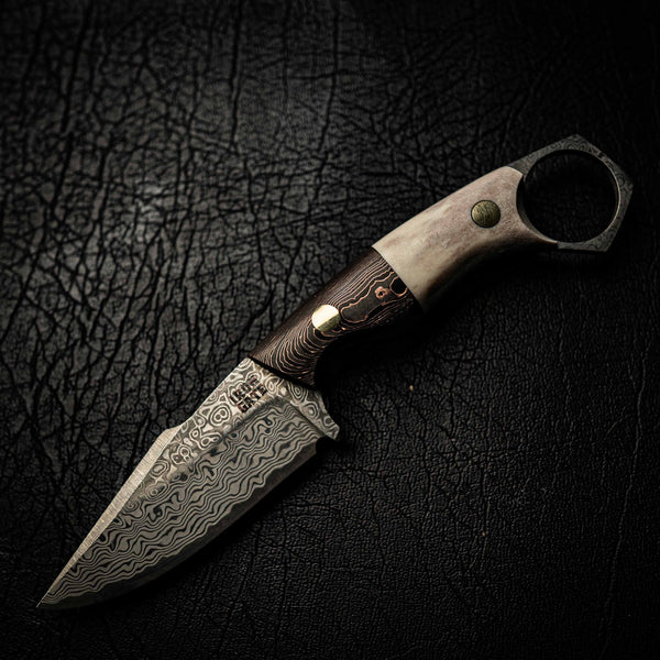 Damascus Mini Hunter – Half Fallow Deer Antler and Carbon with Copper Layers