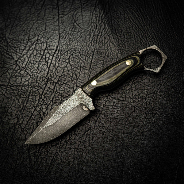 N690 Mini Hunter – Black and Green Layered G10 (Rugged Etched Finish)
