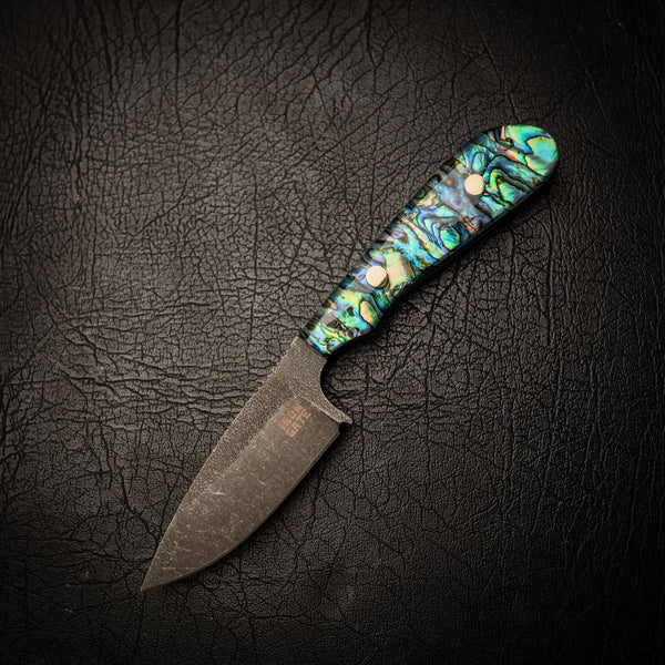 N690 Ergo Skinner – Stonewashed Finish