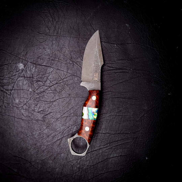 Mini Hunter – Stonewashed N690 | Amboyna Burl & Abalone Inlay