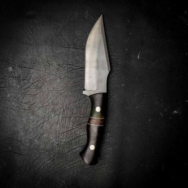 Wide Hunter – Stonewashed N690 | Wenge, Green Dyed Maple & Banksia