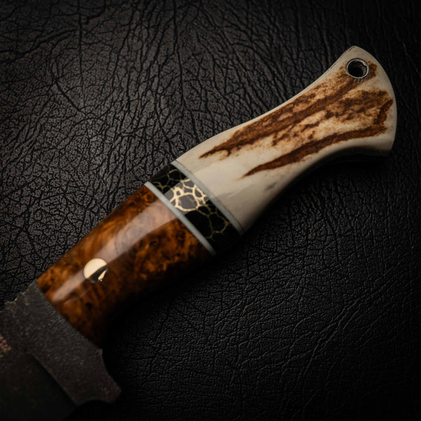 N690 Hunter – Stonewashed Finish