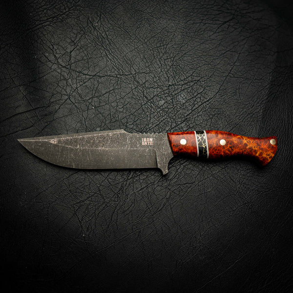 N690 Hunter – Red Amboyna Burl & Black TruStone